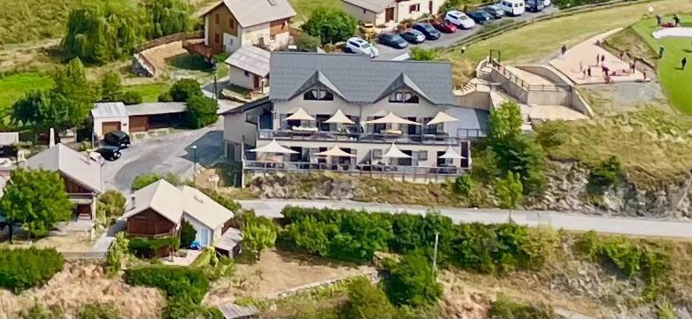 Paralodge Saint-Vincent-les-Forts Exterior photo